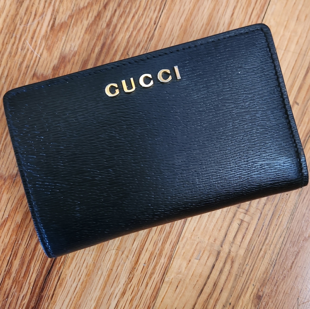 Gucci Black leather wallet